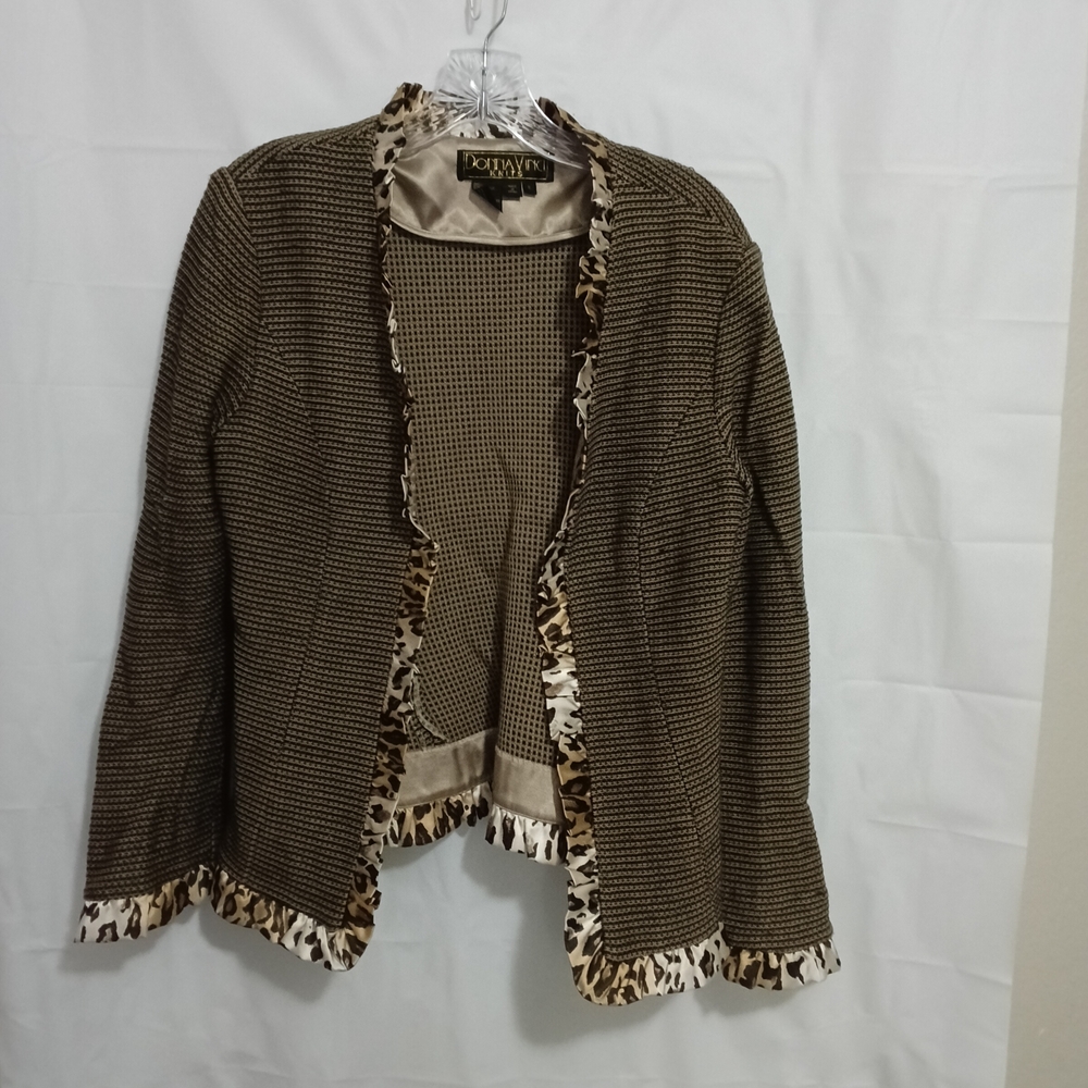 Elegant Brown Cardigan with Leopard Accents